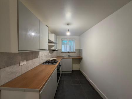1 bedroom Flat to let in Hill Street, Stoke-On-Trent, ST4