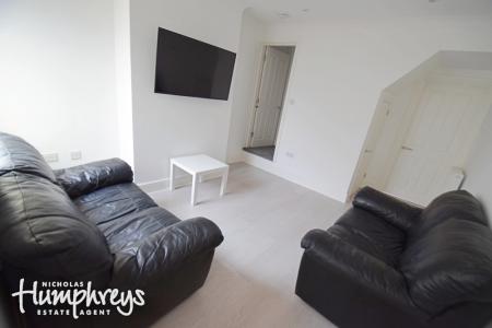 Cauldon Road, Shelton, Stoke-On-Trent, ST4