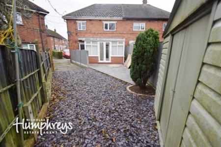 4 bedroom Semi-detached house to let in Oliver Road, Hartshill, Stoke-On-Trent, ST4