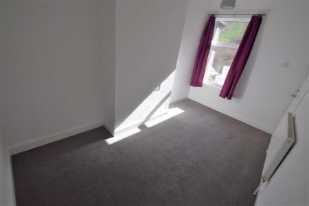 3 bedroom Terraced House for sale in North Street, Hartshill, Stoke-On-Trent, ST4