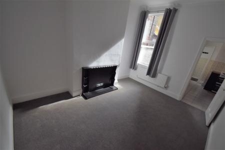 3 bedroom Terraced House for sale in North Street, Hartshill, Stoke-On-Trent, ST4