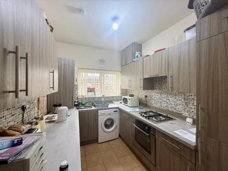 2 bedroom Flat for sale in Philip Street, Stoke-On-Trent, ST4