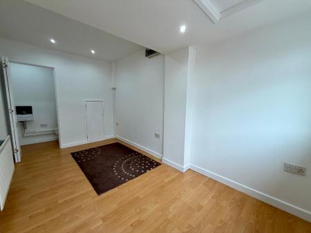 3 bedroom Semi-detached house for sale in New Inn Lane, Stoke-On-Trent, ST4