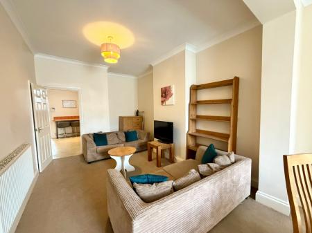 London Road, Newcastle-Under-Lyme, ST5