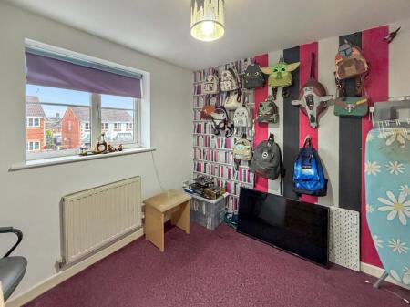 3 bedroom Semi-detached house for sale in Blandford Close, Stoke-On-Trent, ST3