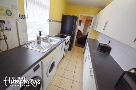 4 bedroom House share to let in Guildford Street, Shelton, Stoke-On-Trent, ST4