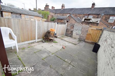 4 bedroom Terraced House to let in Guildford Street, Shelton, Stoke-On-Trent, ST4