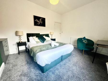 3 bedroom Terraced House to let in Cauldon Road, Shelton, Stoke-On-Trent, ST4