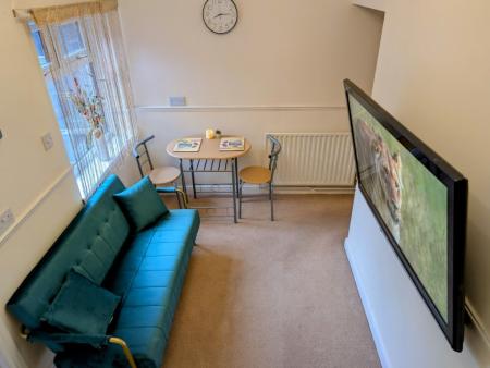 4 bedroom Terraced House to let in Hatrell Street, Newcastle-Under-Lyme, ST5