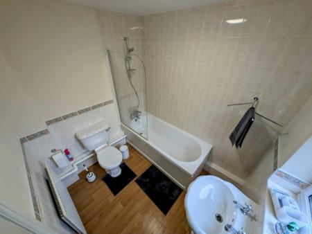 4 bedroom Terraced House to let in Hatrell Street, Newcastle-Under-Lyme, ST5