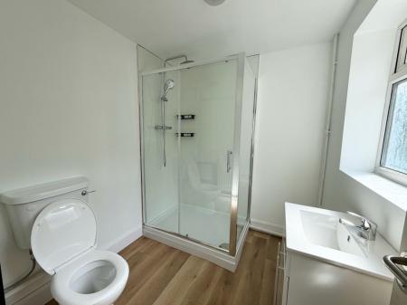 4 bedroom Terraced House to let in Ashford Street, Stoke-On-Trent, ST4