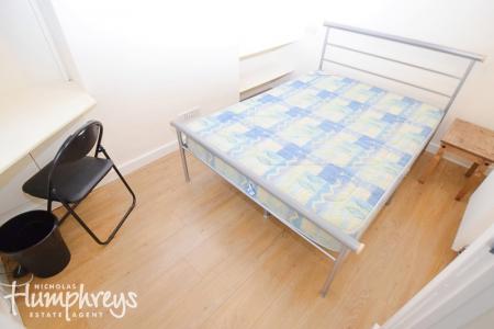 3 bedroom Terraced House to let in Newlands Street, Shelton, Stoke-On-Trent, ST4
