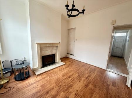 2 bedroom Terraced House to let in Campbell Road, Stoke-On-Trent, ST4