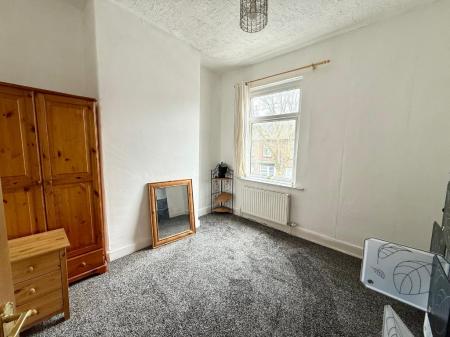 2 bedroom Terraced House to let in Campbell Road, Stoke-On-Trent, ST4