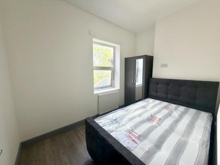 4 bedroom Terraced House to let in Friarswood Road, Newcastle-Under-Lyme, ST5