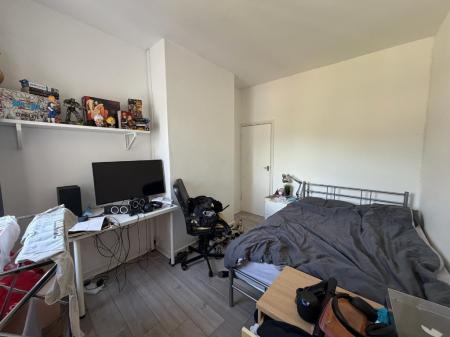 3 bedroom Terraced House to let in Thistleberry Avenue, Newcastle-Under-Lyme, ST5