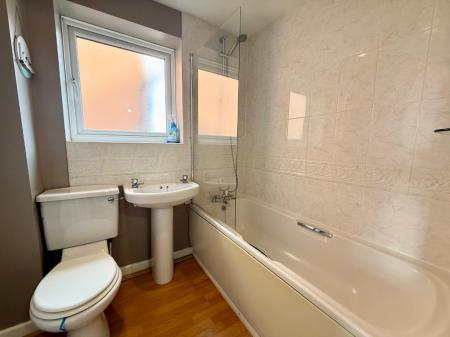 2 bedroom Terraced House to let in Blandford Close, Stoke-On-Trent, ST3