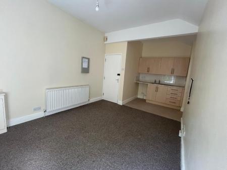 2 bedroom Flat to let in Scott Lidgett Road, Stoke-On-Trent, ST6
