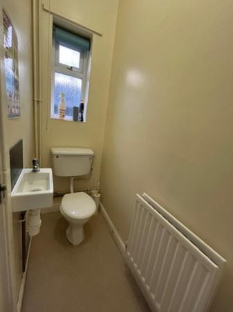 2 bedroom Flat to let in Scott Lidgett Road, Stoke-On-Trent, ST6