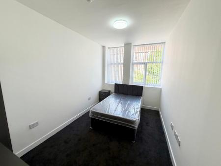 6 bedroom Flat to let in Stafford Street, Hanley, ST1