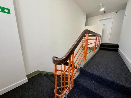 6 bedroom Flat to let in Stafford Street, Hanley, ST1