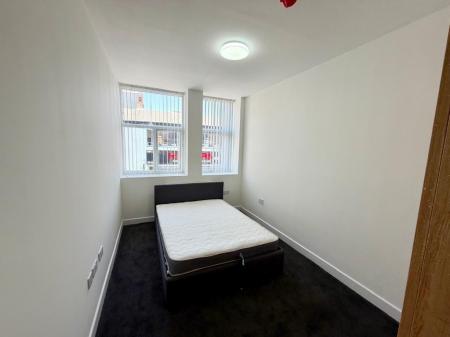 6 bedroom Flat to let in Stafford Street, Hanley, ST1