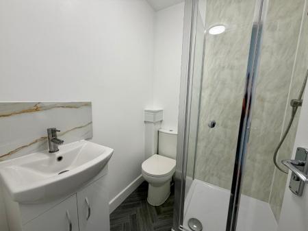 6 bedroom Flat to let in Stafford Street, Hanley, ST1