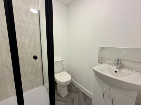 6 bedroom Flat to let in Stafford Street, Hanley, ST1