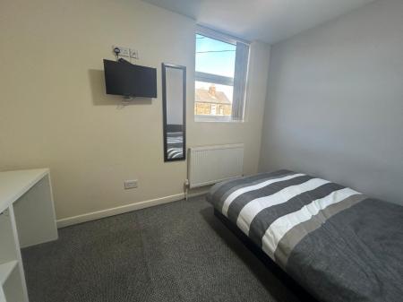 5 bedroom Terraced House to let in Conway Street, Shelton, Stoke-On-Trent, ST4