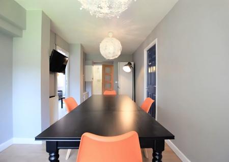 7 bedroom Semi-detached house to let in Downs Road, Canterbury, CT2