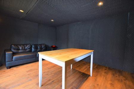 6 bedroom Semi-detached house to let in Gordon Road, Wincheap, CT1