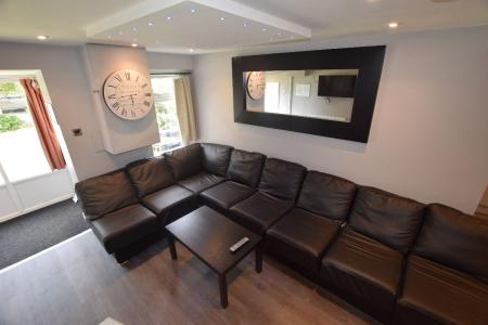 7 bedroom Semi-detached house to let in Green Dell, Canterbury, CT2