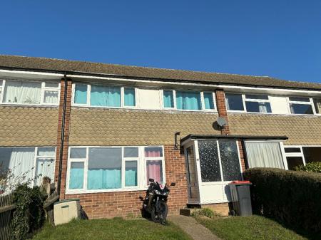 7 bedroom Semi-detached house to let in Green Dell, Canterbury, CT2