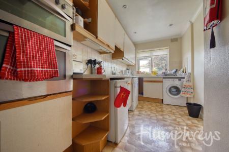 1 bedroom House share to let in Kemsing Gardens, Canterbury, CT2