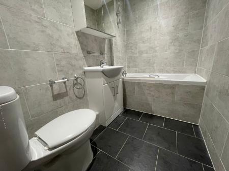 6 bedroom Semi-detached house to let in North Holmes Road, Canterbury, CT1