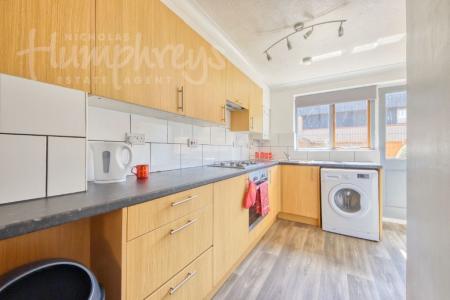 5 bedroom Terraced House to let in Regency Place, Canterbury, CT1