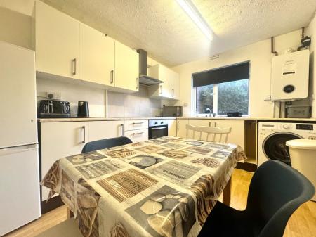 1 bedroom Terraced House to let in Ancress Close, Canterbury, CT2