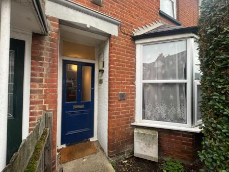 1 bedroom Semi-detached house to let in St. Martins Road, Canterbury, CT1