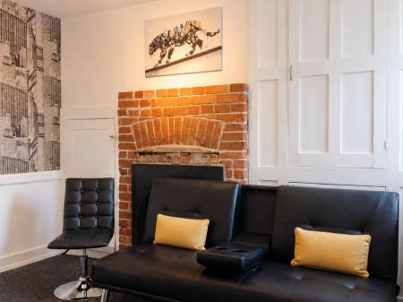 4 Bedroom Student Home - 51 St. Peters Place, City Centre