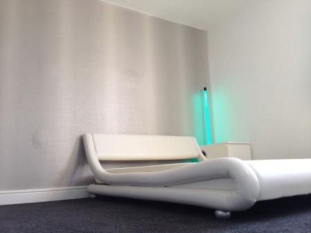 4 bedroom Terraced House to let in 4 Bedroom Student Home - 51 St. Peters Place, City Centre