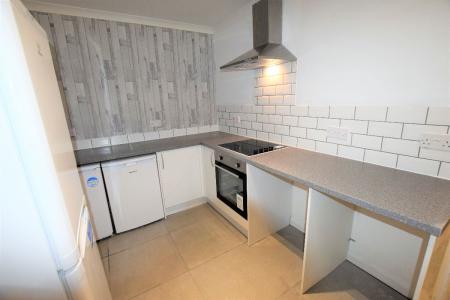 4 bedroom Semi-detached house to let in 4 Bed Student Home - Edgar Road, Opposite CCCU