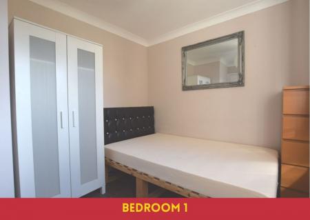 7 bedroom Semi-detached house to let in 19 Regency Place