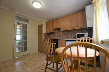 2 bedroom Apartment to let in 2 Bedroom Student Home - Jesuit Close, UKC