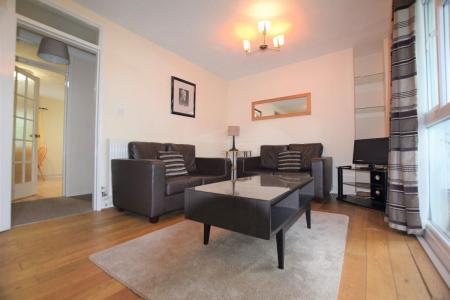2 bedroom Apartment to let in 2 Bedroom Student Home - Jesuit Close, UKC