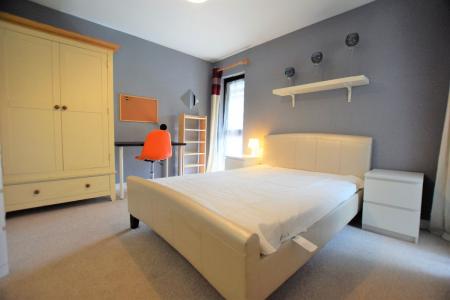 3 bedroom Apartment to let in St. Mildred's Court (City Centre)