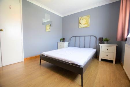 Bishops Way (St. Dunstans)