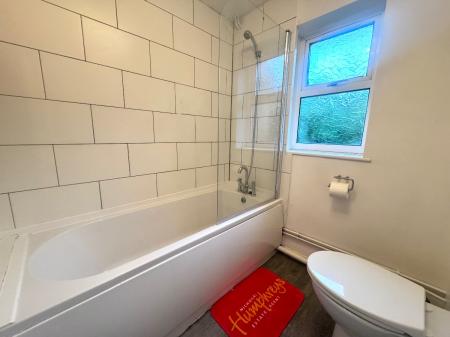 3 bedroom Terraced House to let in Starle Close