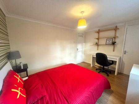 3 bedroom Terraced House to let in Starle Close