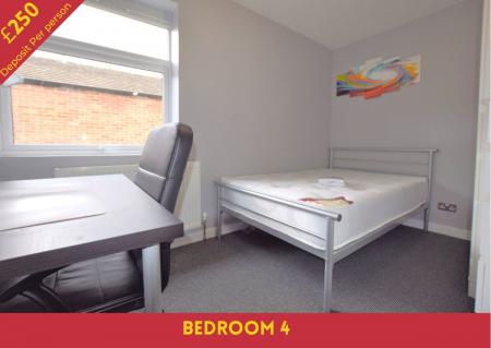 5 bedroom Semi-detached house to let in 6 Green Cloth Mews