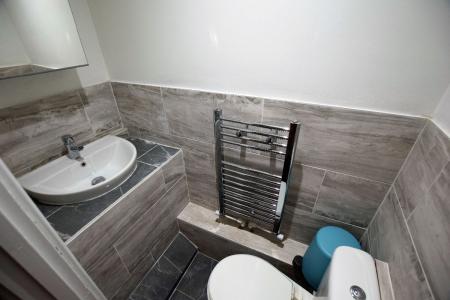 5 bedroom Semi-detached house to let in 6 Green Cloth Mews